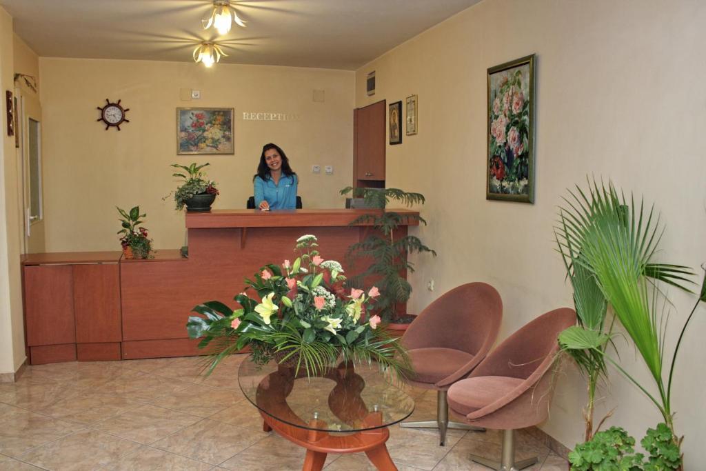 Hotel Focus Varna Exterior photo